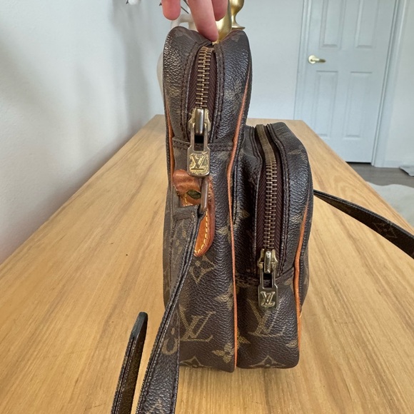 ✅AUTHENTIC✅LOUIS VUITTON AMAZON CROSSBODY BAG - Picture 5 of 17